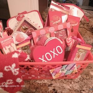 Luxurious Pink Body Wash Gift Set